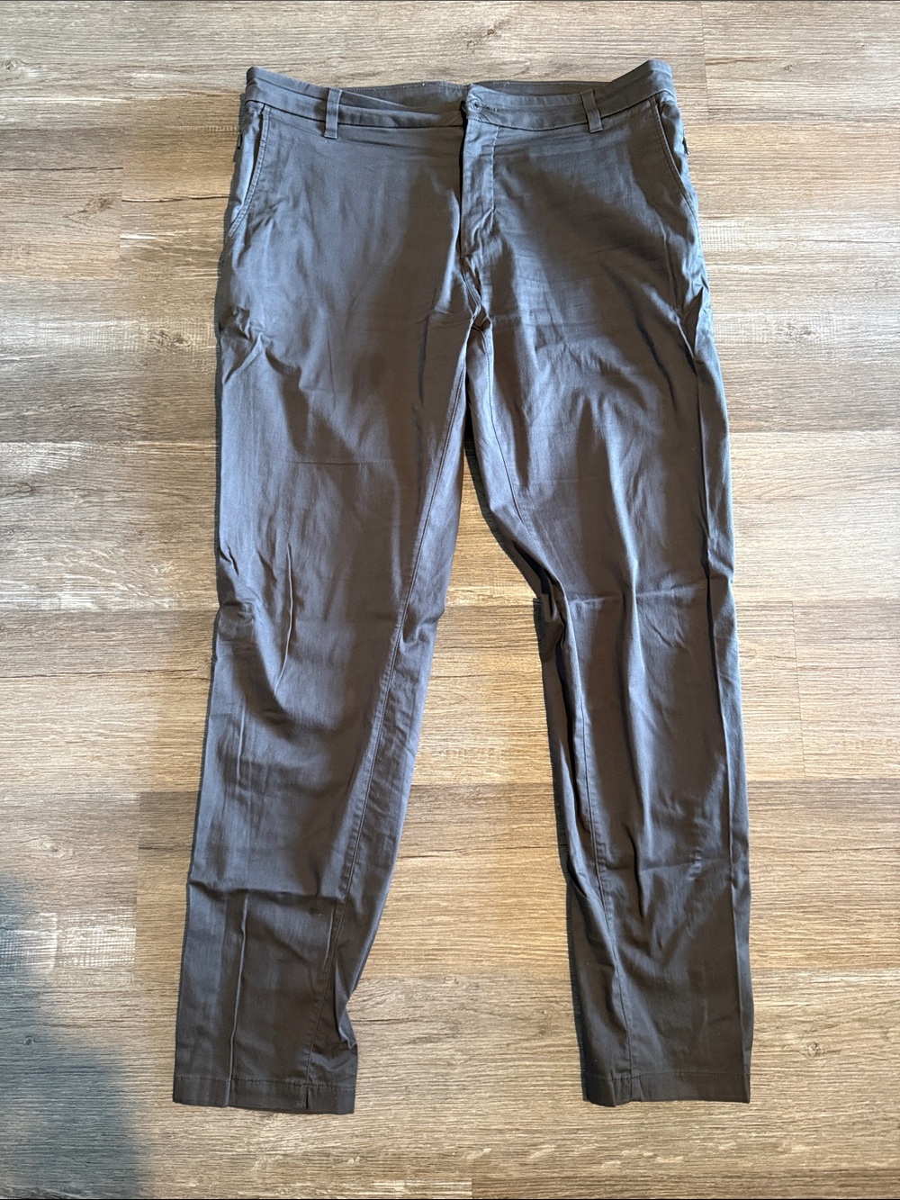 Birddogs Men's Chinos in Dark Grey